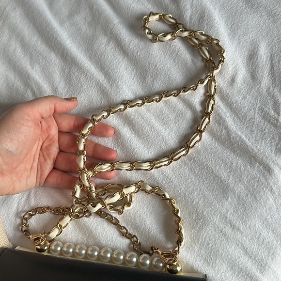 Shoulder Bag - Picture 3 of 3